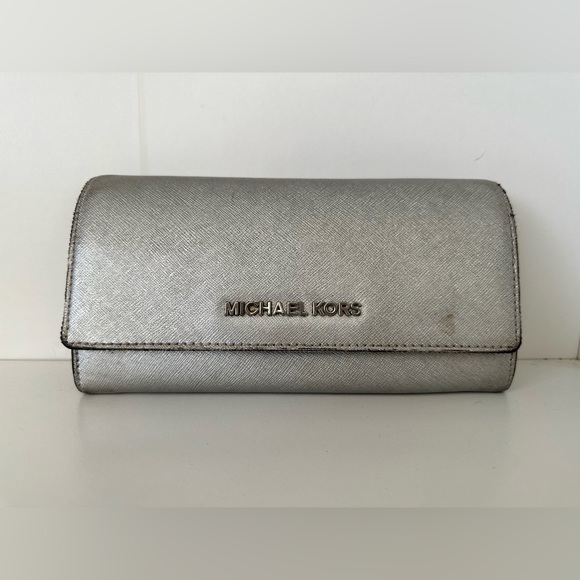 Michael Kors Bags Authentic Michael Kors Wallet Poshmark